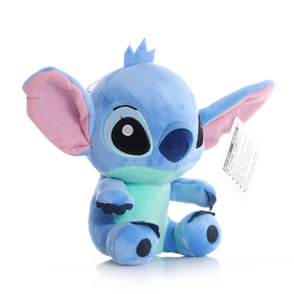 PELUCHE STITCH et HELLO KITTY